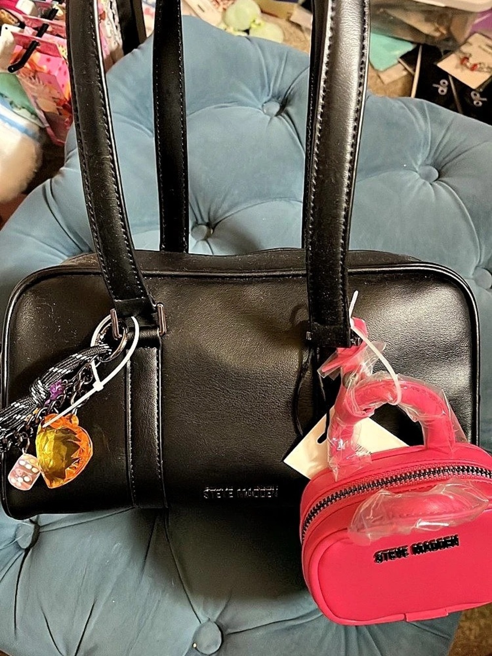 Steve Madden Bchaser Shoulder Bag Black & Pink
